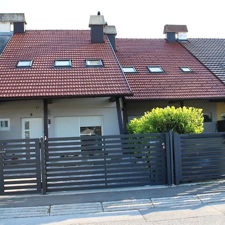 Dream Day Holiday House Ястребарско Экстерьер фото